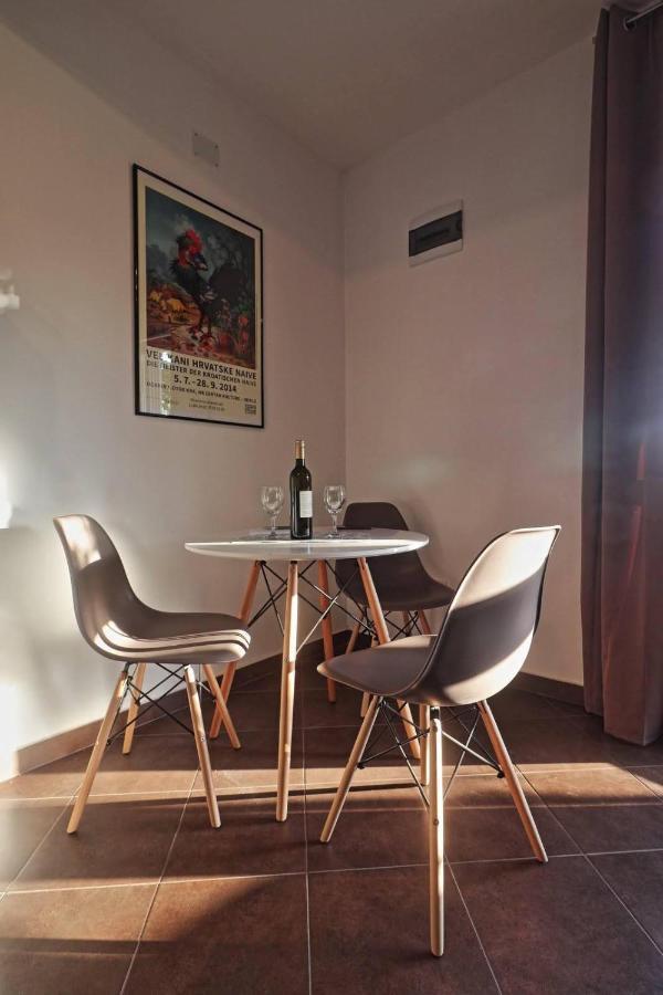 Apartman Studio Pesja Omišalj Buitenkant foto